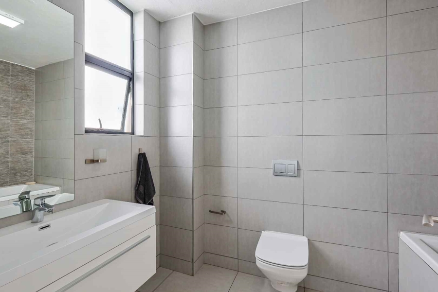 4 Bedroom Property for Sale in Waterkloof Ridge Gauteng