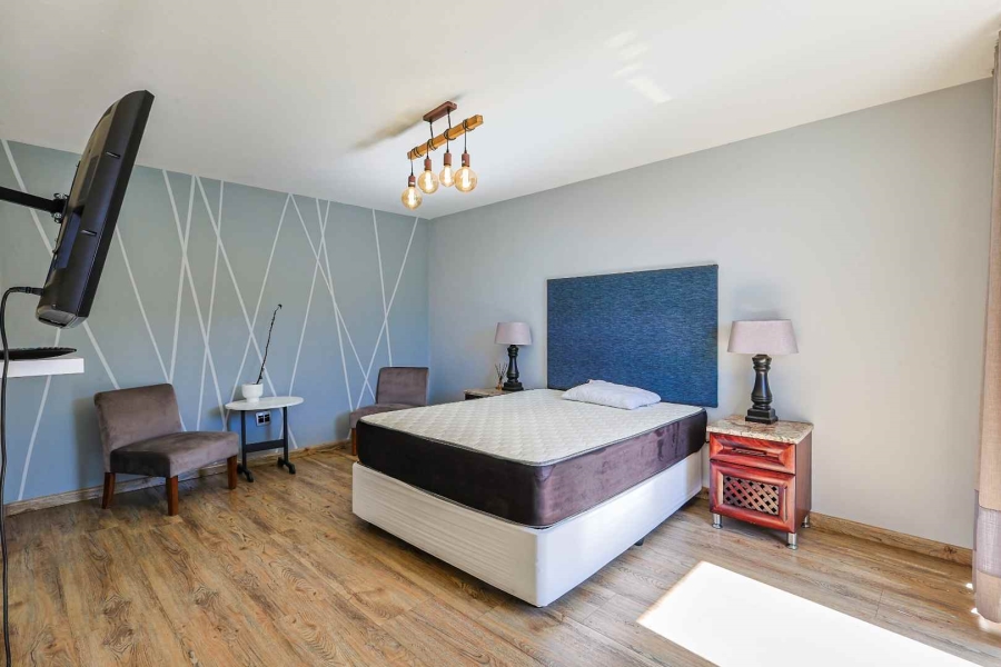 4 Bedroom Property for Sale in Waterkloof Ridge Gauteng