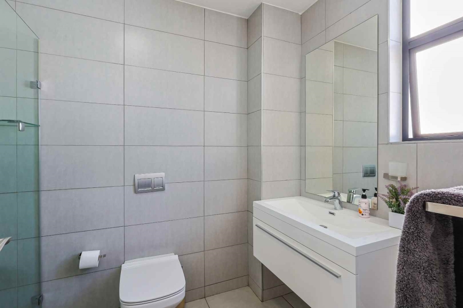 4 Bedroom Property for Sale in Waterkloof Ridge Gauteng