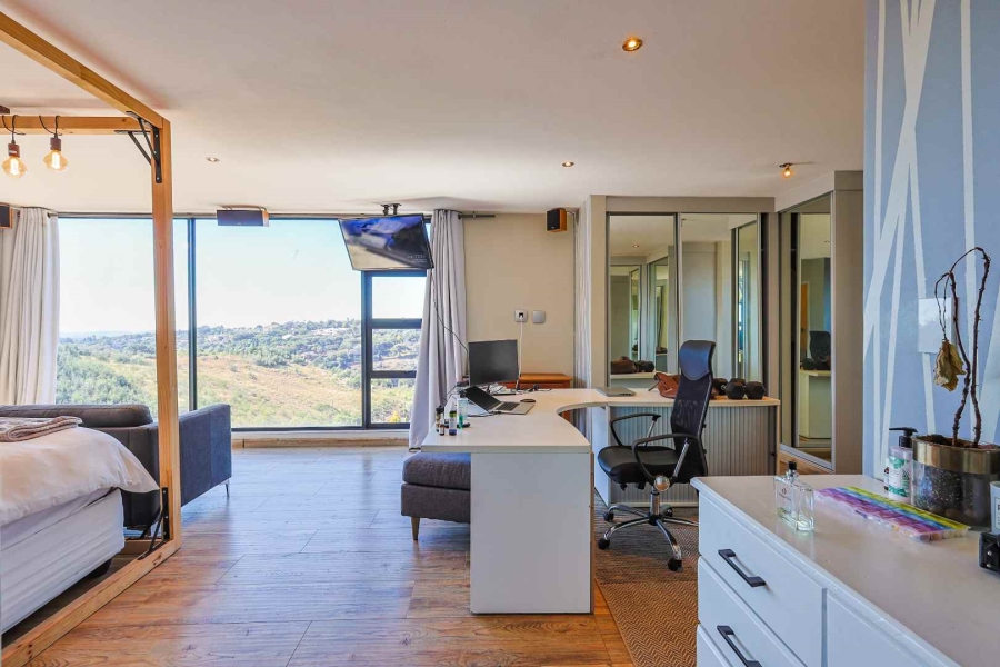 4 Bedroom Property for Sale in Waterkloof Ridge Gauteng