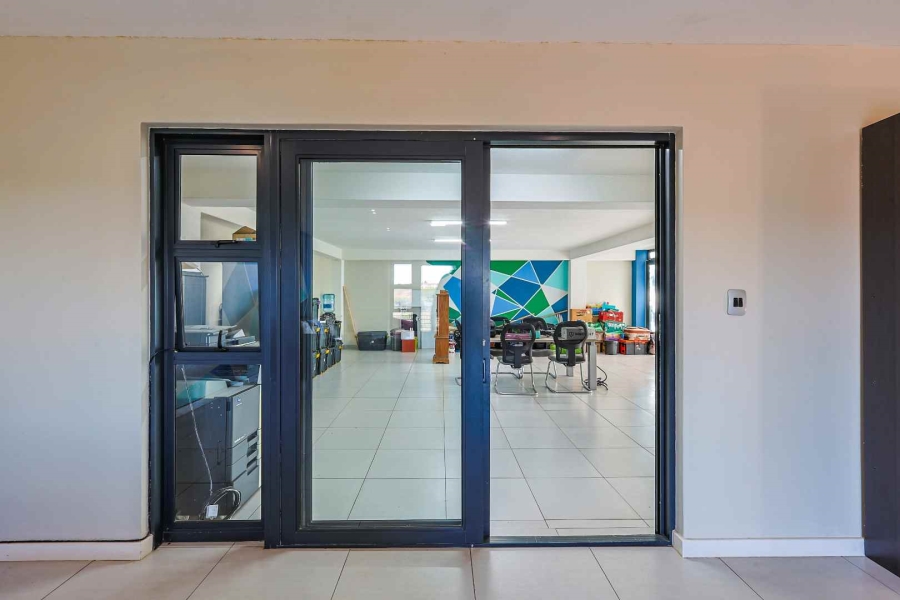 4 Bedroom Property for Sale in Waterkloof Ridge Gauteng