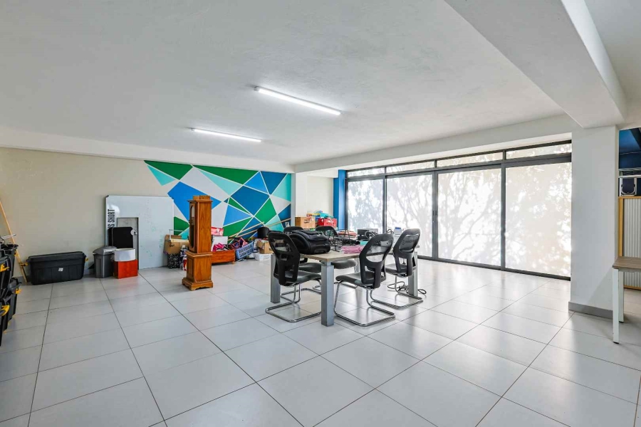 4 Bedroom Property for Sale in Waterkloof Ridge Gauteng