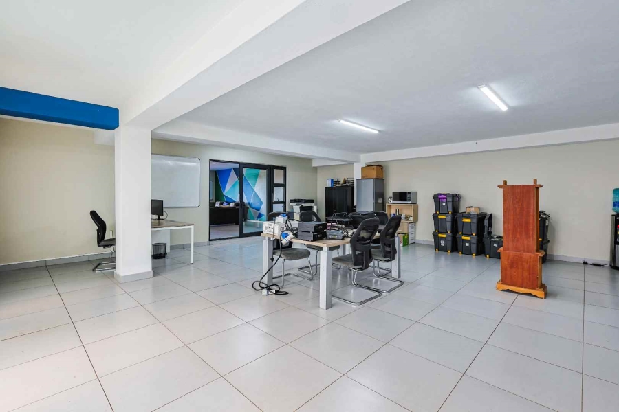 4 Bedroom Property for Sale in Waterkloof Ridge Gauteng