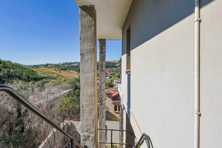 4 Bedroom Property for Sale in Waterkloof Ridge Gauteng