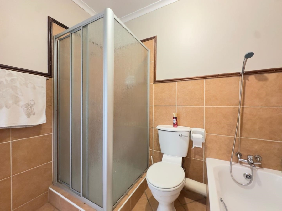 2 Bedroom Property for Sale in Mooikloof Ridge Gauteng