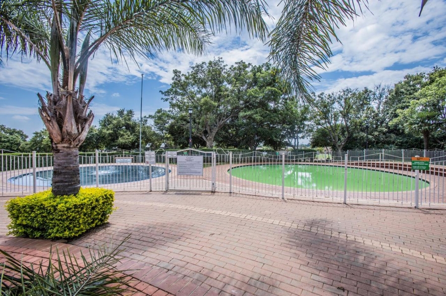 2 Bedroom Property for Sale in Mooikloof Ridge Gauteng