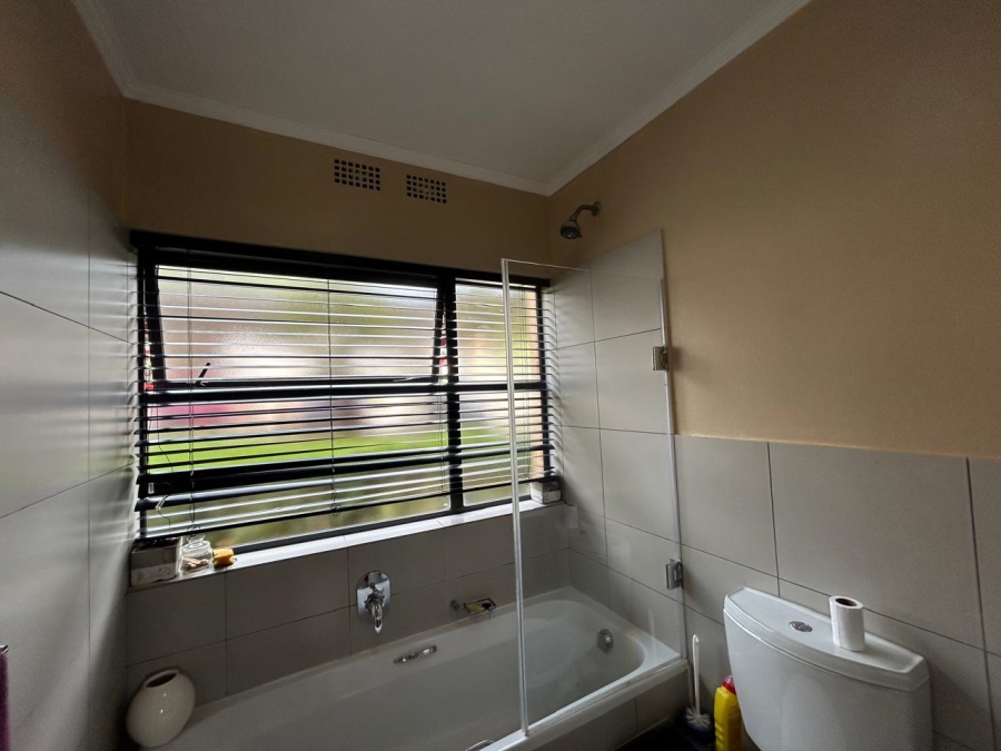 2 Bedroom Property for Sale in Jackal Creek Golf Estate Gauteng