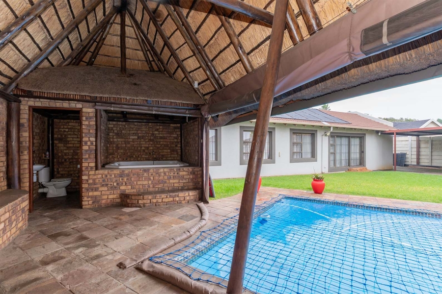 4 Bedroom Property for Sale in Witfield Gauteng