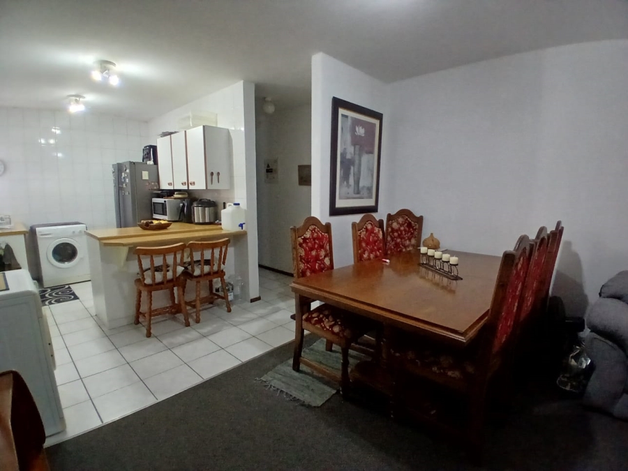 2 Bedroom Property for Sale in Lambton Gauteng
