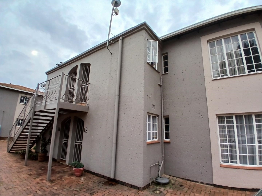 2 Bedroom Property for Sale in Lambton Gauteng