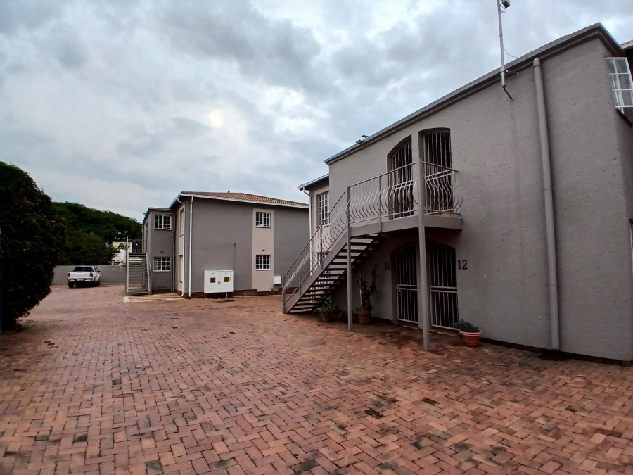 2 Bedroom Property for Sale in Lambton Gauteng