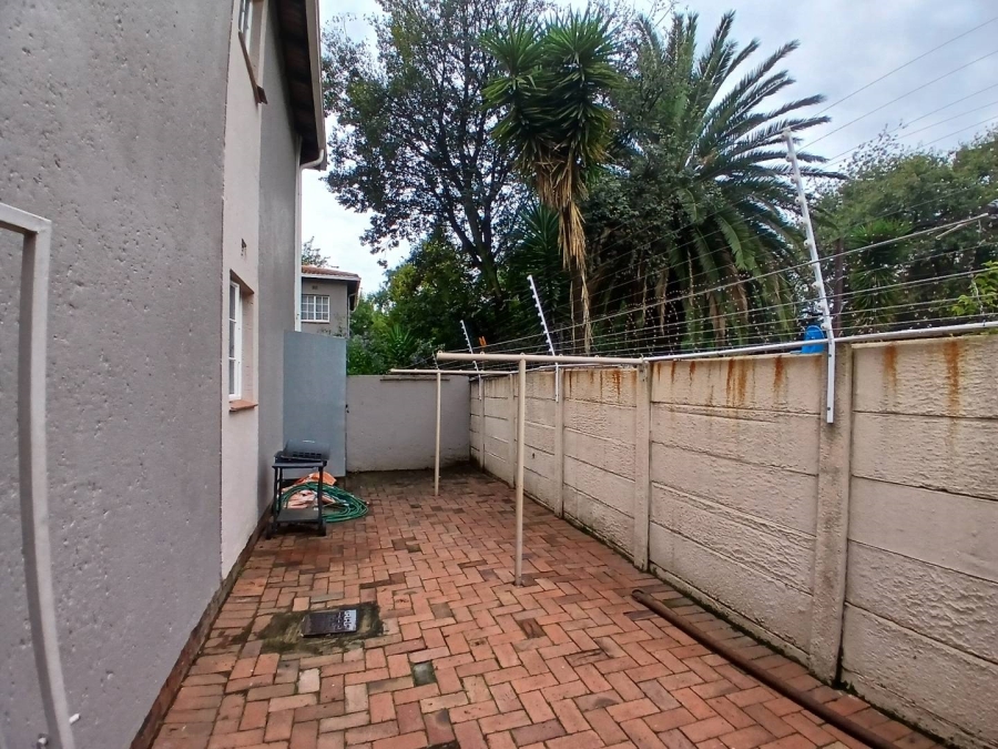 2 Bedroom Property for Sale in Lambton Gauteng