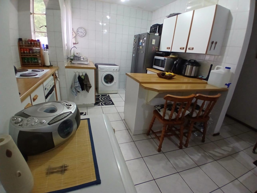 2 Bedroom Property for Sale in Lambton Gauteng