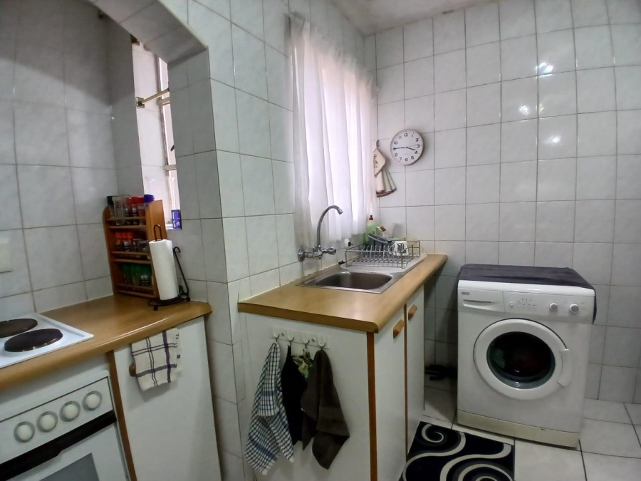 2 Bedroom Property for Sale in Lambton Gauteng