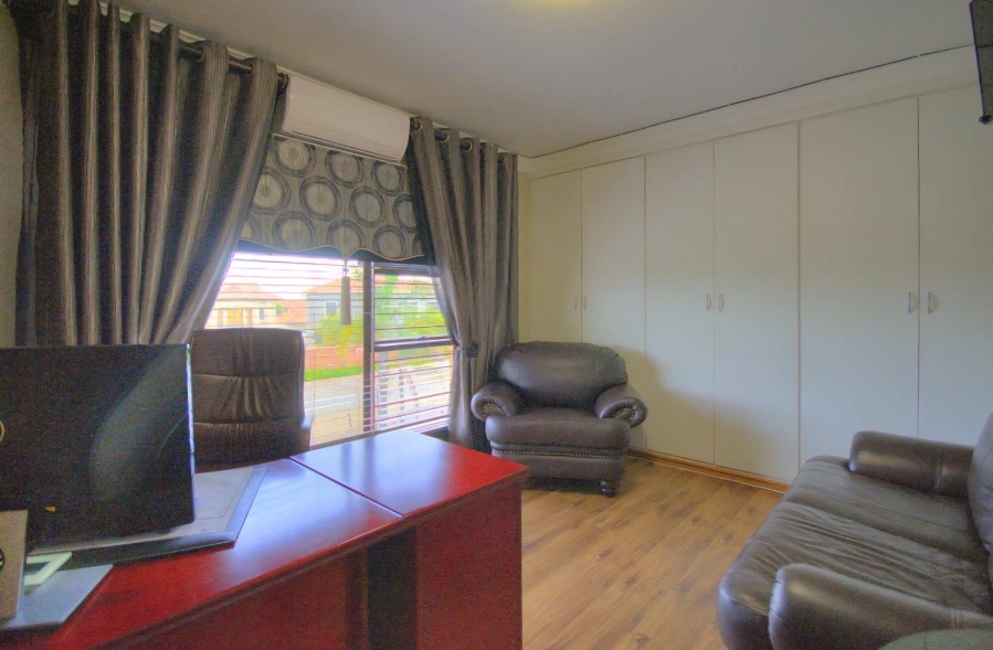 4 Bedroom Property for Sale in Meyersdal Gauteng