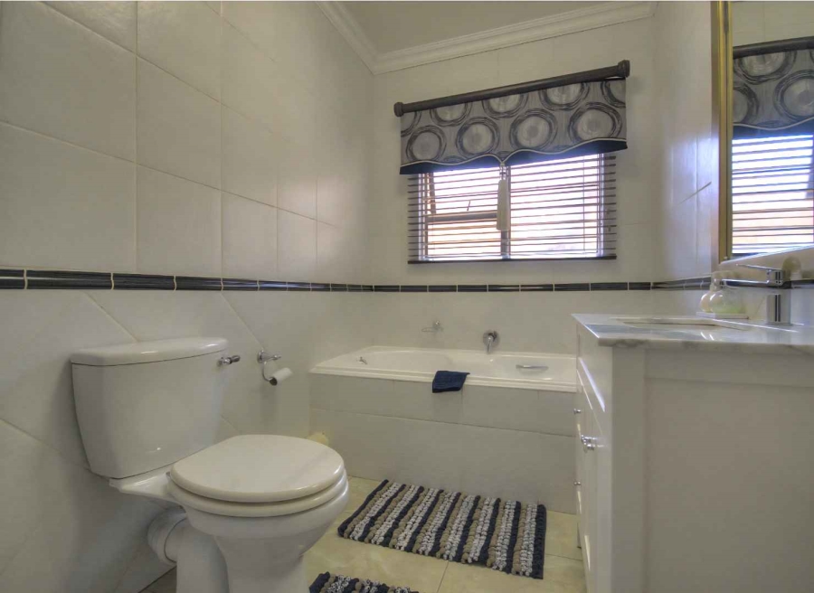 4 Bedroom Property for Sale in Meyersdal Gauteng