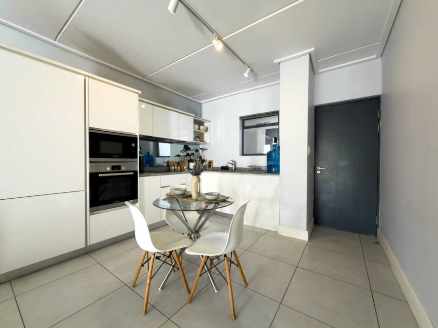 2 Bedroom Property for Sale in Eye of Africa Gauteng