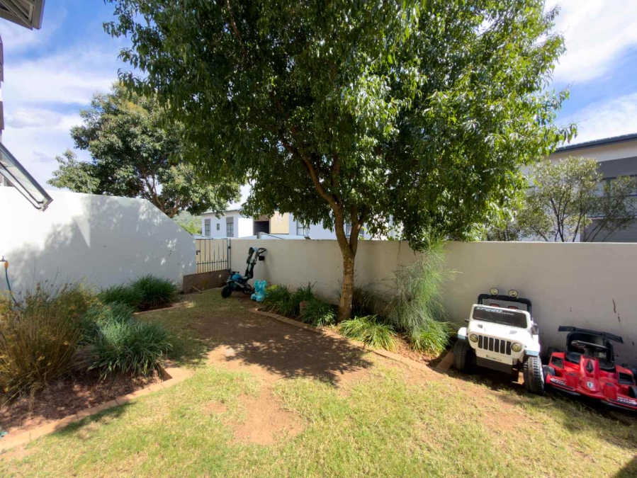 2 Bedroom Property for Sale in Eye of Africa Gauteng
