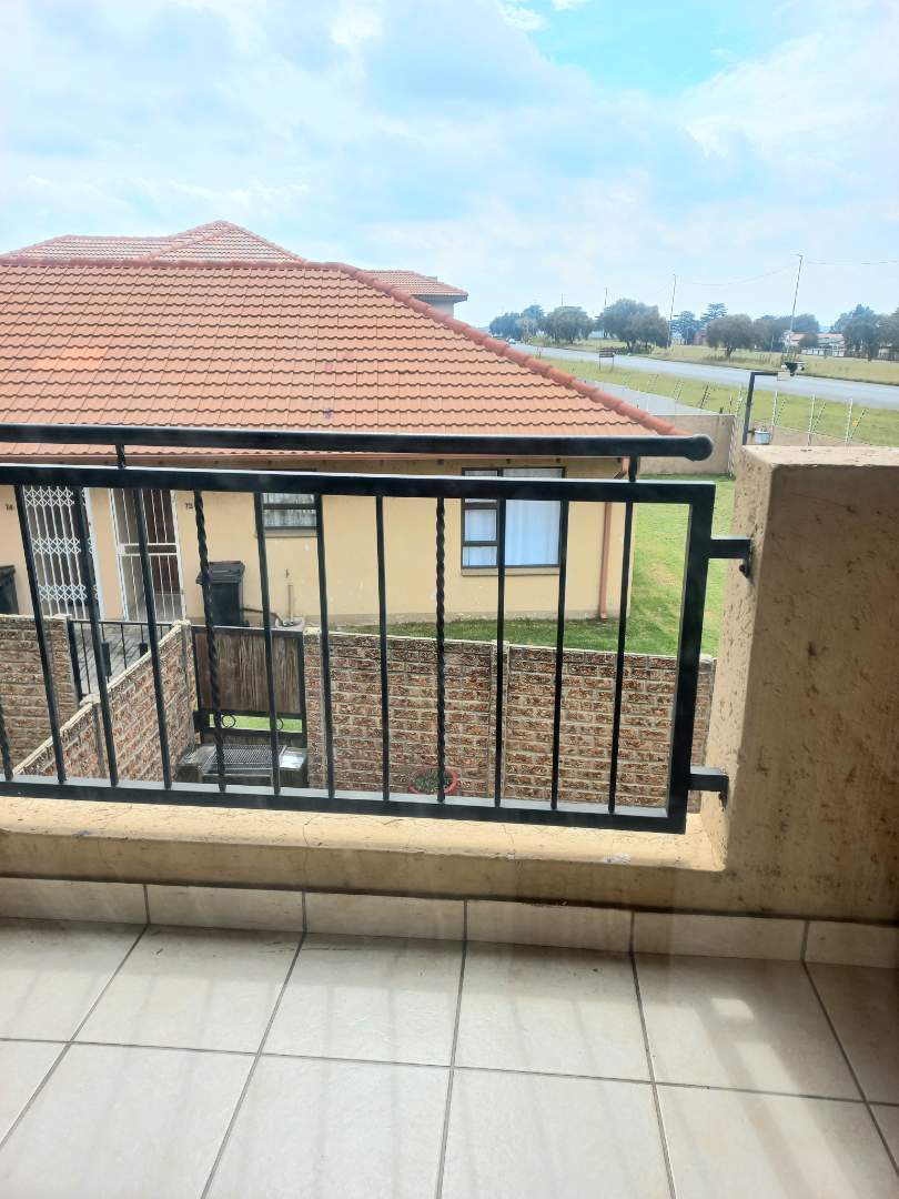 2 Bedroom Property for Sale in Parkrand Gauteng