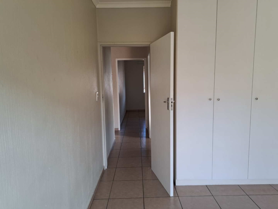 2 Bedroom Property for Sale in Ravenswood Gauteng