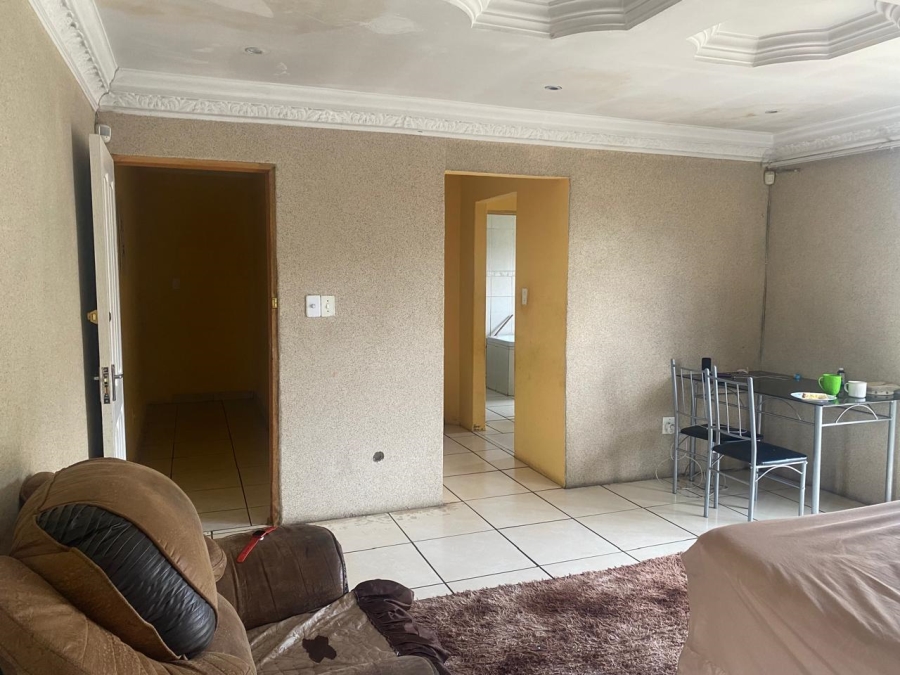 3 Bedroom Property for Sale in Klippoortje Gauteng