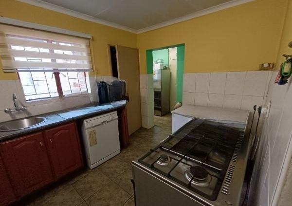 4 Bedroom Property for Sale in Zwartkop Gauteng