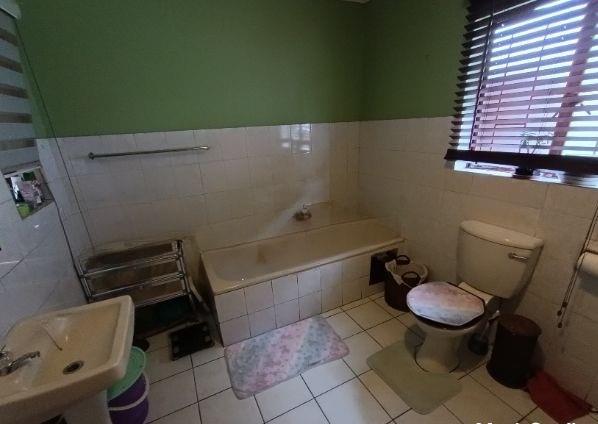 4 Bedroom Property for Sale in Zwartkop Gauteng