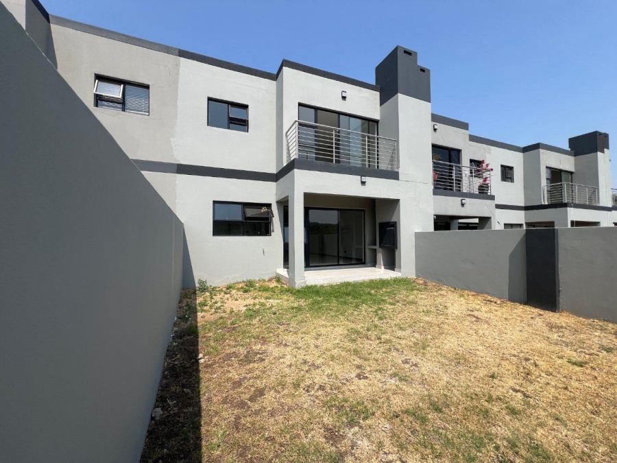 3 Bedroom Property for Sale in Bryanston Gauteng