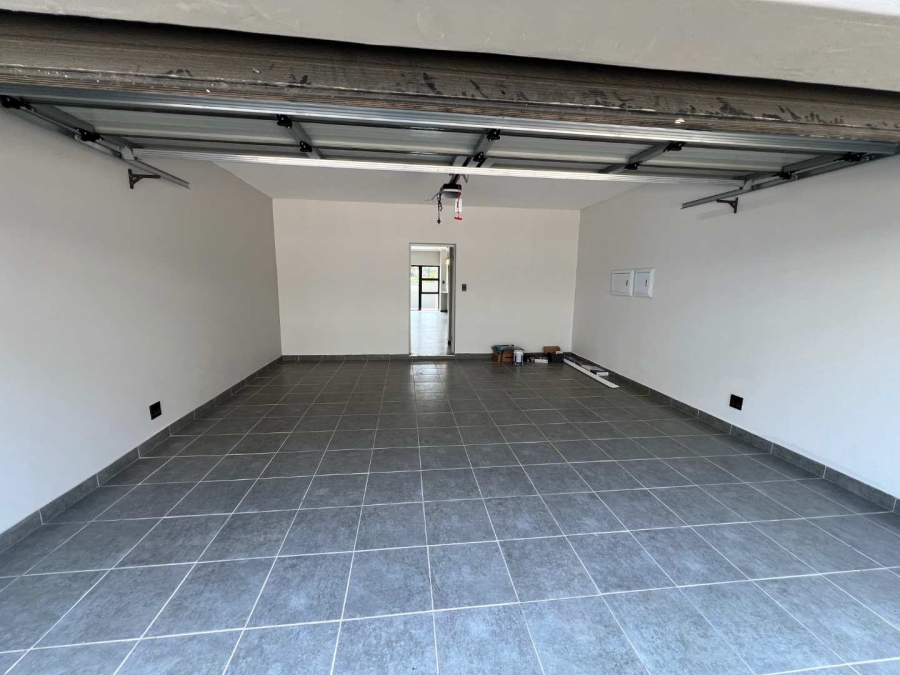 3 Bedroom Property for Sale in Bryanston Gauteng