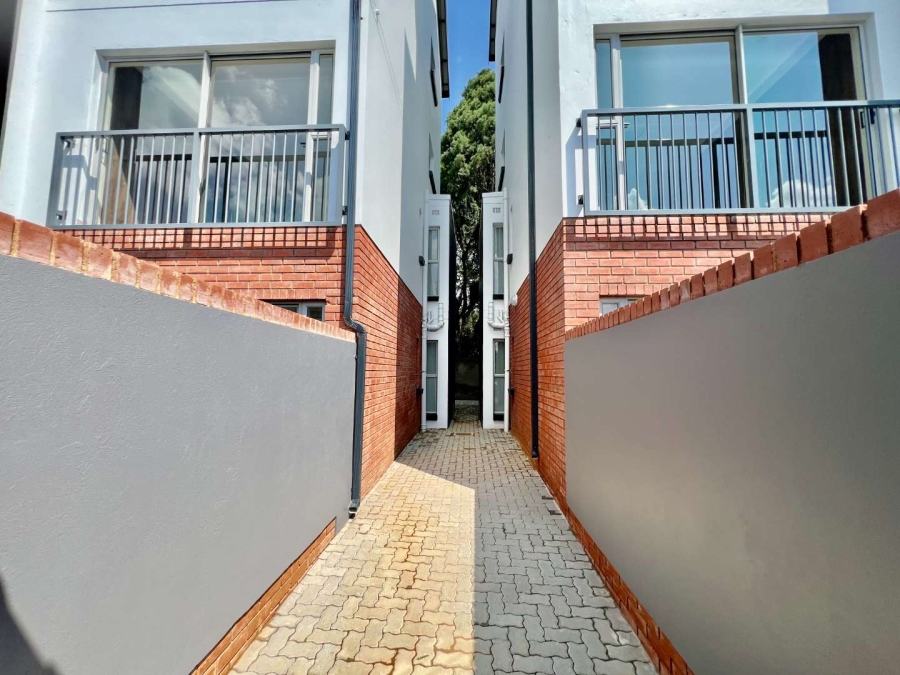 0 Bedroom Property for Sale in Linbro Park Gauteng