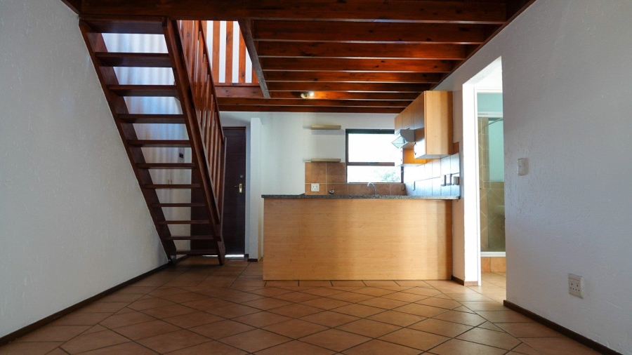 To Let 1 Bedroom Property for Rent in Douglasdale Gauteng