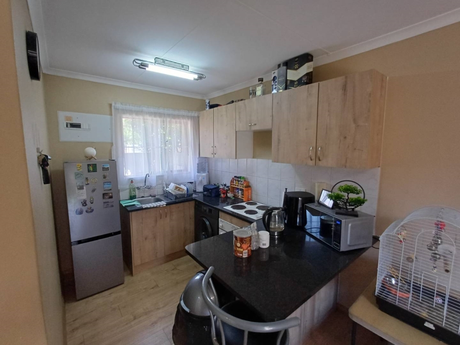 2 Bedroom Property for Sale in Florida Gauteng