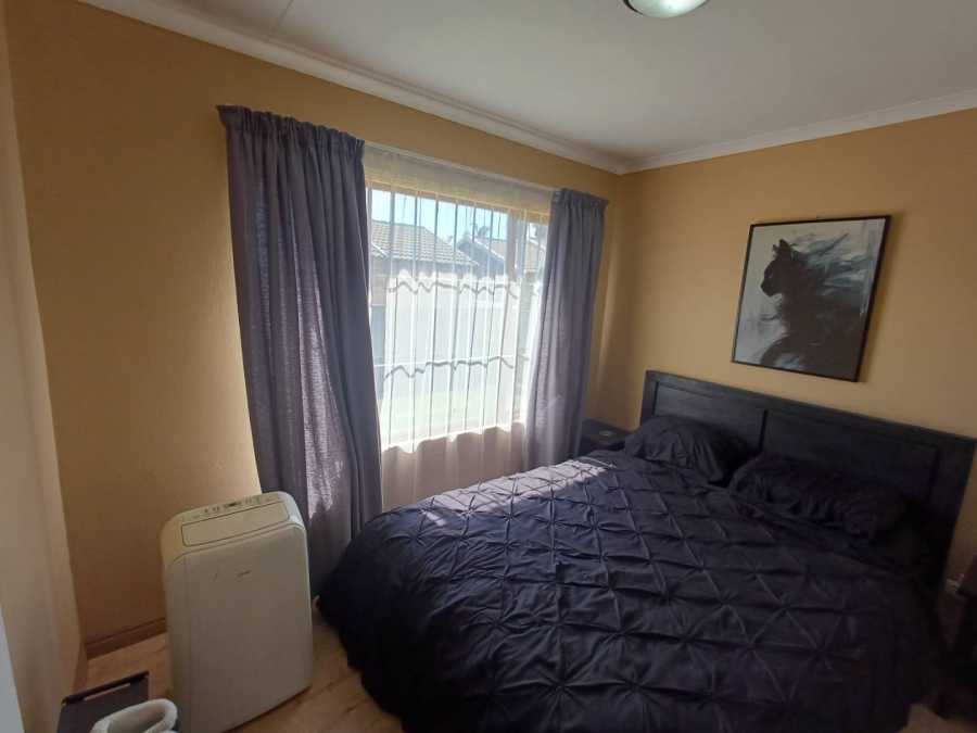 2 Bedroom Property for Sale in Florida Gauteng