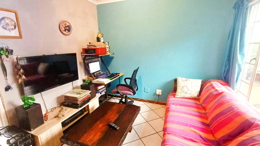 2 Bedroom Property for Sale in Bromhof Gauteng