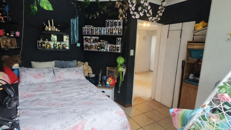 2 Bedroom Property for Sale in Bromhof Gauteng