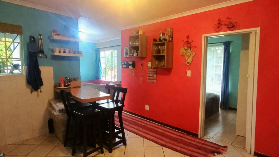 2 Bedroom Property for Sale in Bromhof Gauteng