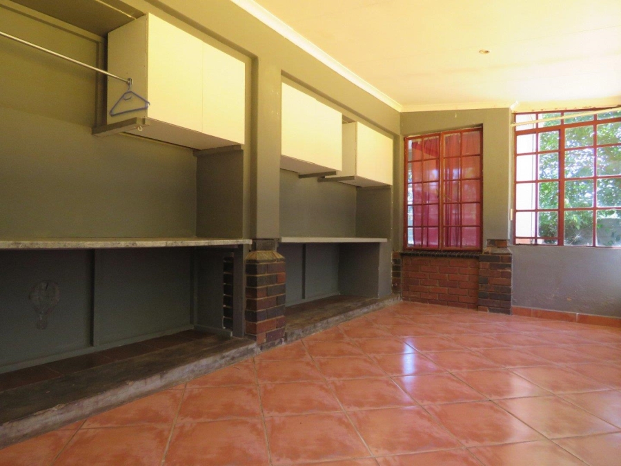 4 Bedroom Property for Sale in Valhalla Gauteng