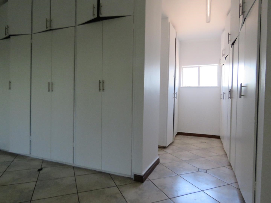 4 Bedroom Property for Sale in Valhalla Gauteng