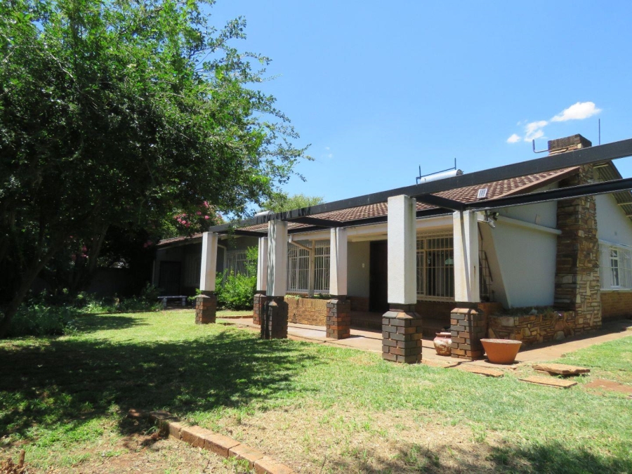 4 Bedroom Property for Sale in Valhalla Gauteng