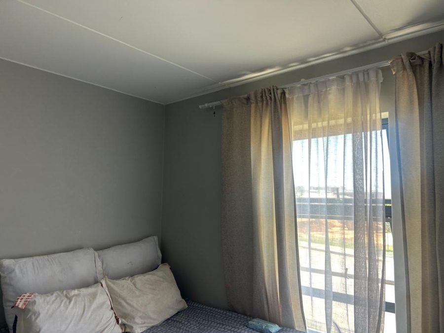 2 Bedroom Property for Sale in Clayville Gauteng