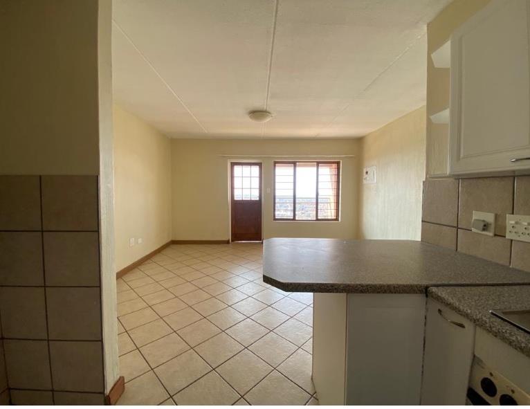 2 Bedroom Property for Sale in Constantia Kloof Gauteng