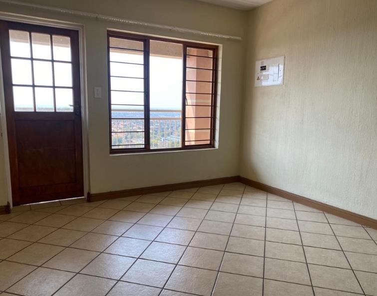 2 Bedroom Property for Sale in Constantia Kloof Gauteng