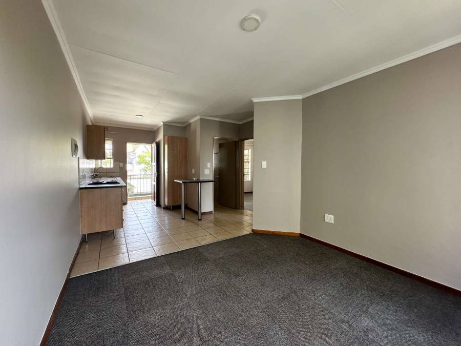 To Let 2 Bedroom Property for Rent in Kosmosdal Gauteng