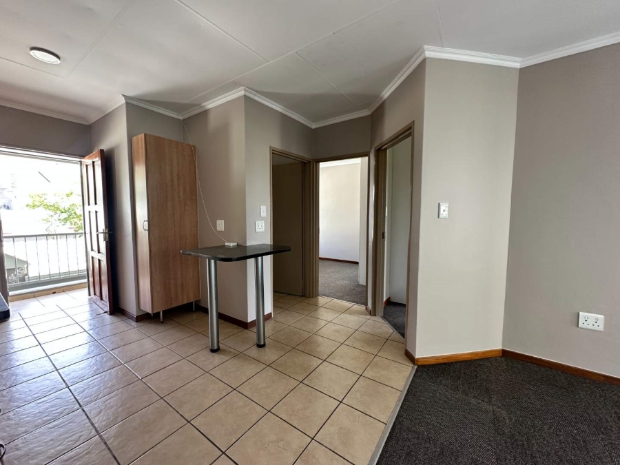 To Let 2 Bedroom Property for Rent in Kosmosdal Gauteng