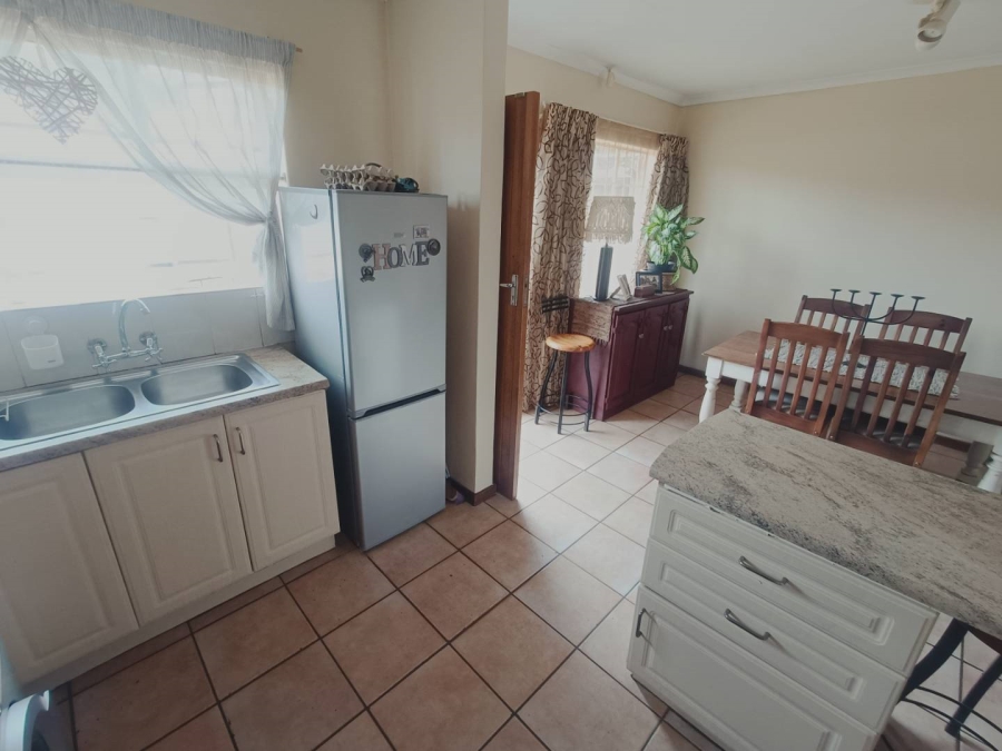 3 Bedroom Property for Sale in Hennopspark Gauteng