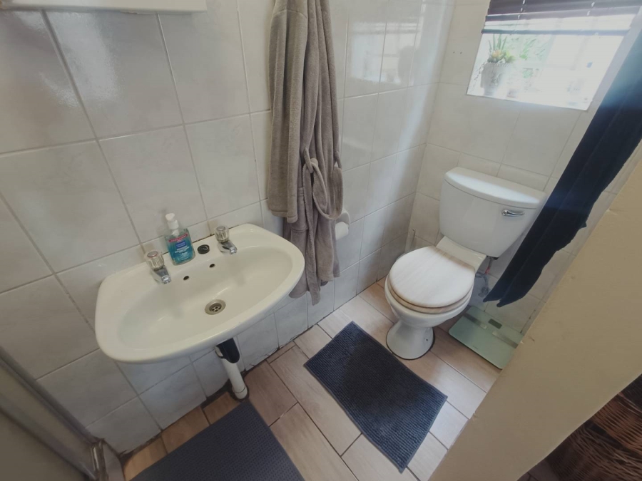 3 Bedroom Property for Sale in Hennopspark Gauteng