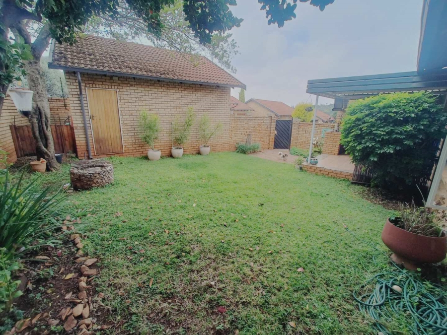 3 Bedroom Property for Sale in Hennopspark Gauteng
