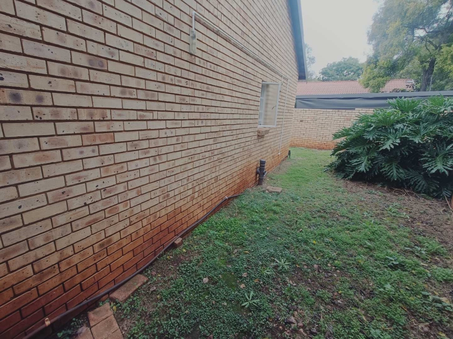 3 Bedroom Property for Sale in Hennopspark Gauteng
