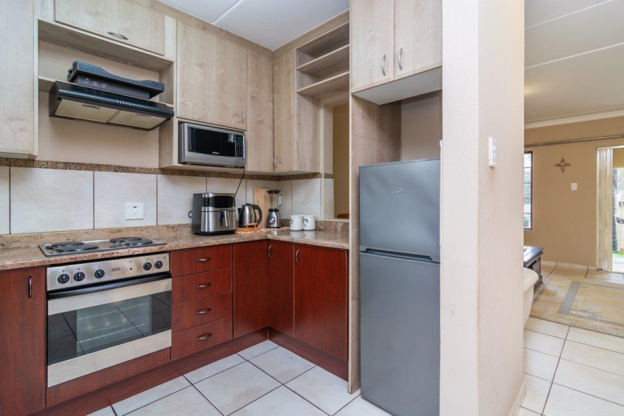 2 Bedroom Property for Sale in Willowbrook Gauteng