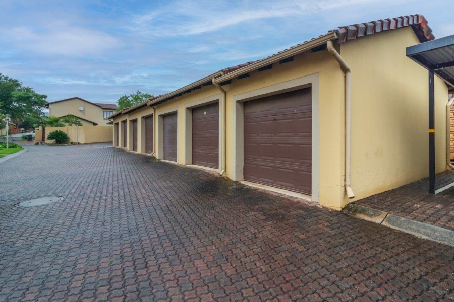 2 Bedroom Property for Sale in Willowbrook Gauteng